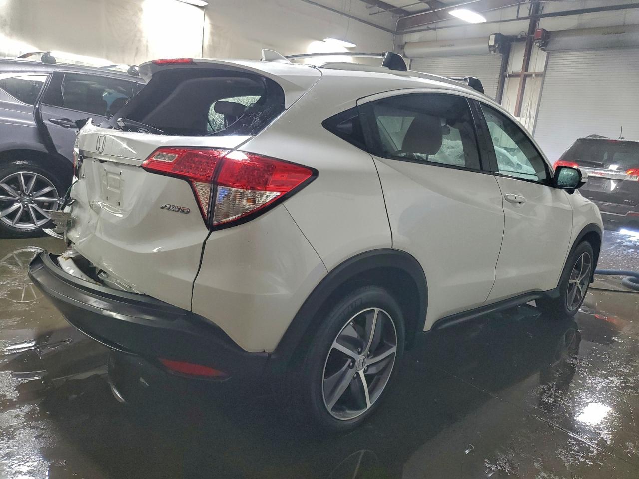 2021 HONDA HR-V EX photo 3