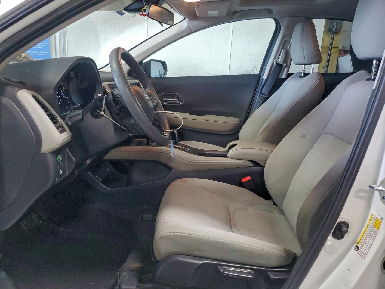 2021 HONDA HR-V EX photo 7
