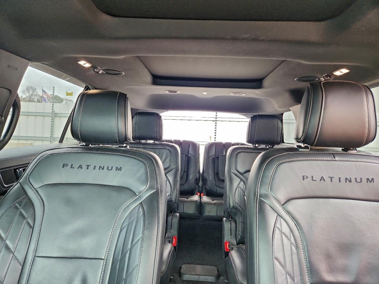 2018 FORD EXPLORER PLATINUM photo 10