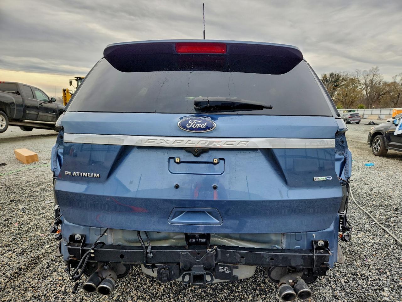 2018 FORD EXPLORER PLATINUM photo 6