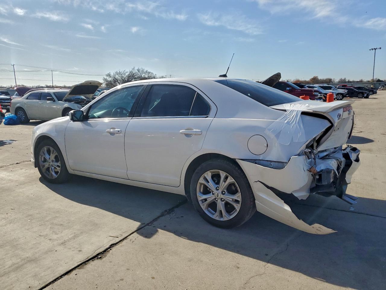 2012 FORD FUSION SE photo 3