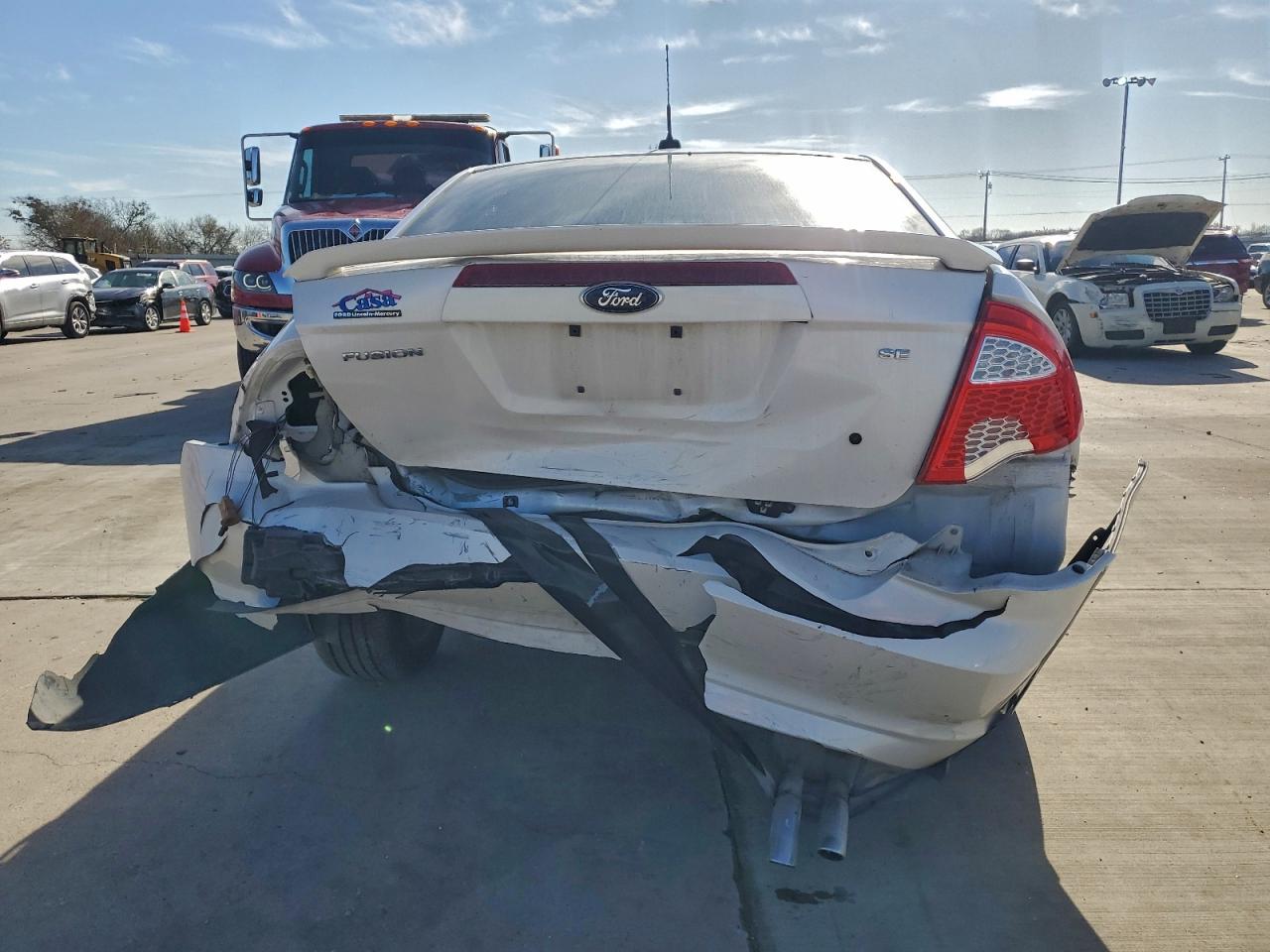 2012 FORD FUSION SE photo 11