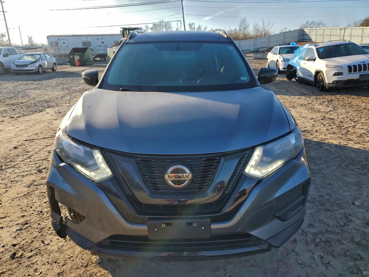 2018 NISSAN ROGUE S photo 13