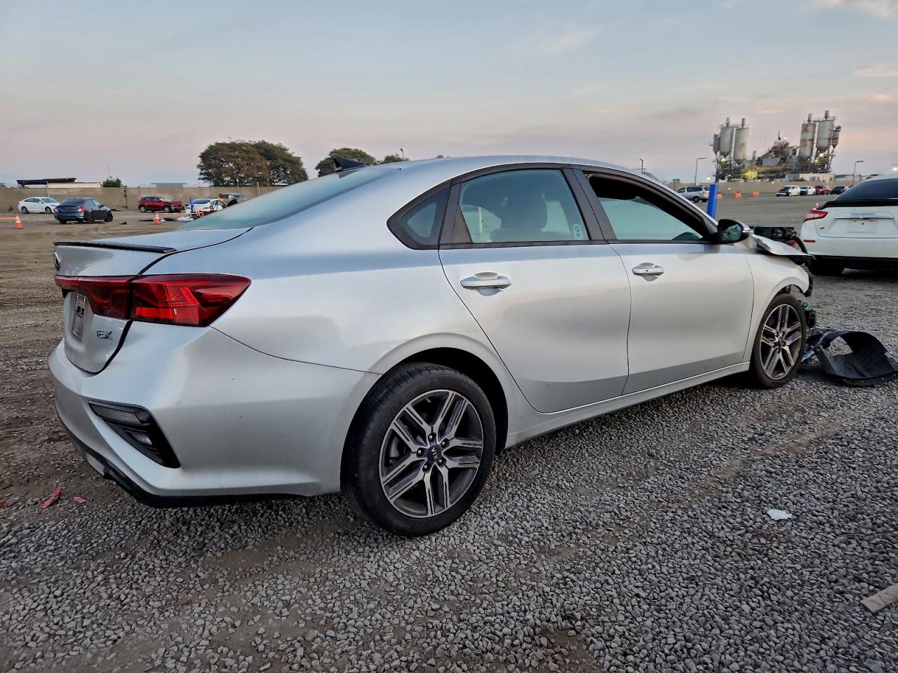 2020 KIA FORTE EX photo 3
