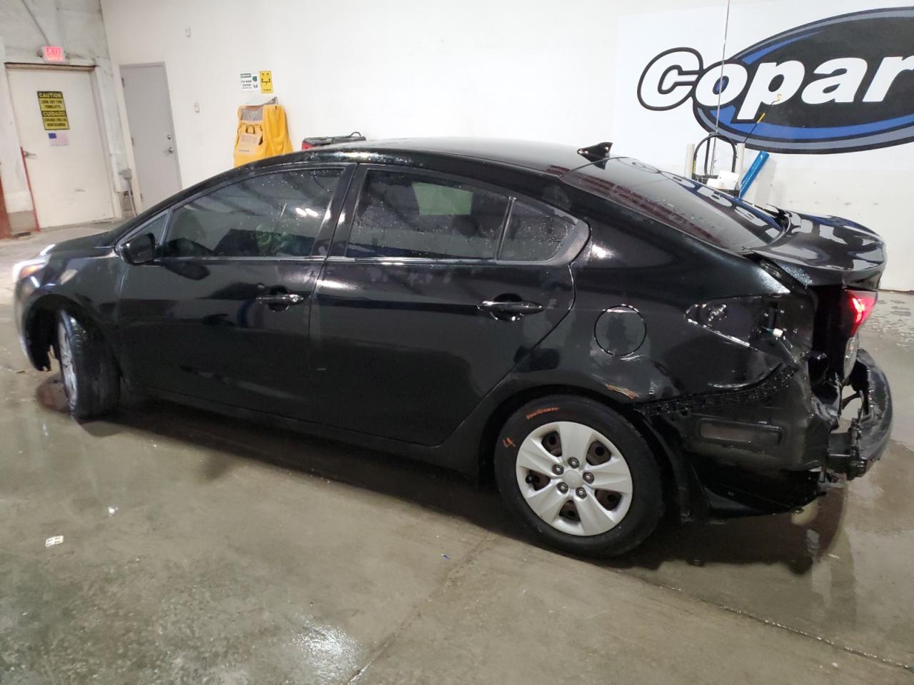 2017 KIA FORTE LX photo 3