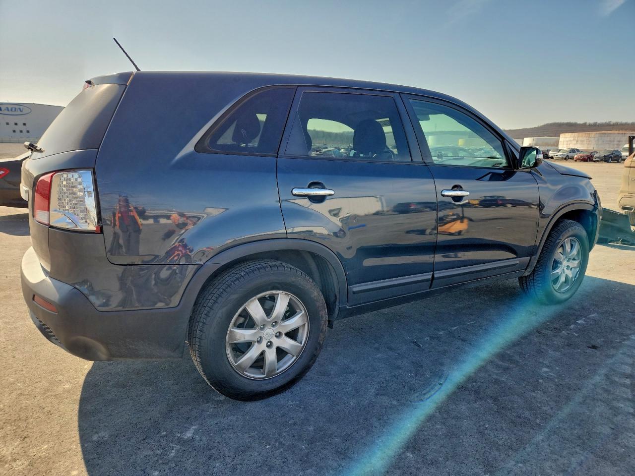 2011 KIA SORENTO BASE photo 3