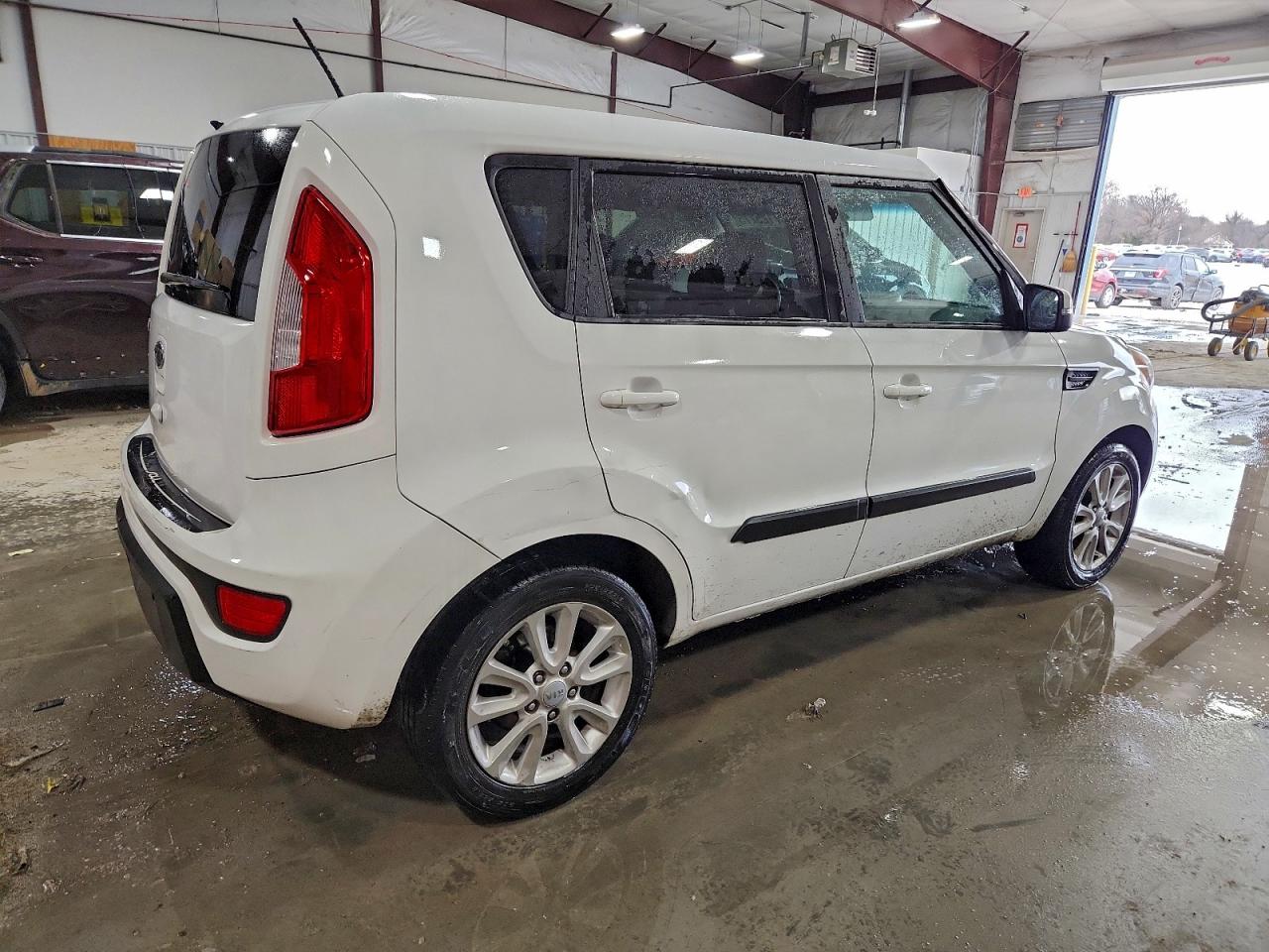 2012 KIA SOUL + photo 3