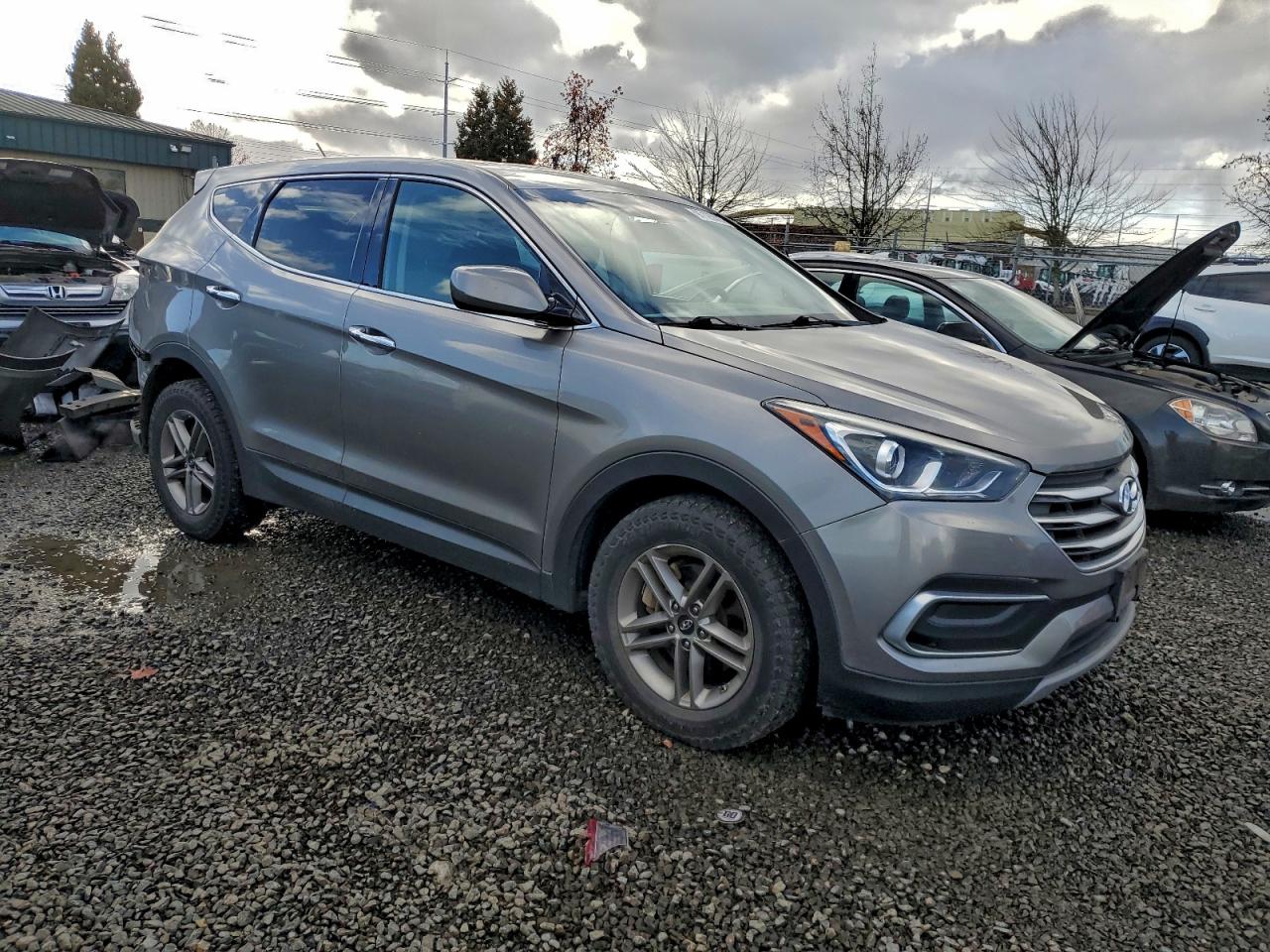 2018 HYUNDAI SANTA FE SPORT photo 4