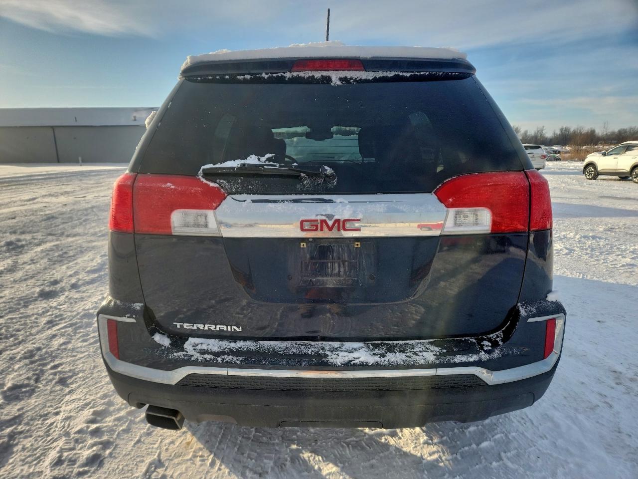 2017 GMC TERRAIN SLE photo 6