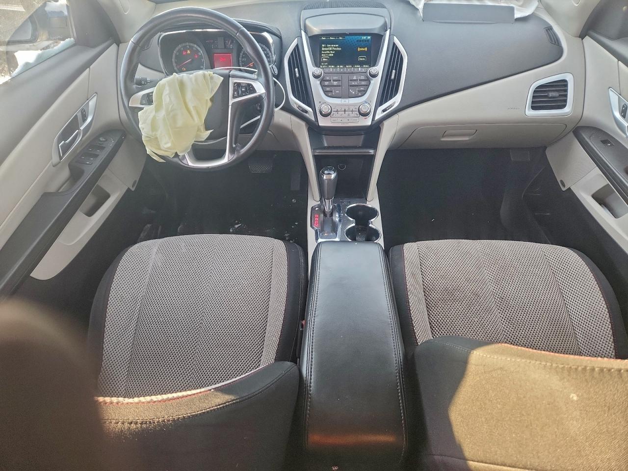 2017 GMC TERRAIN SLE photo 8