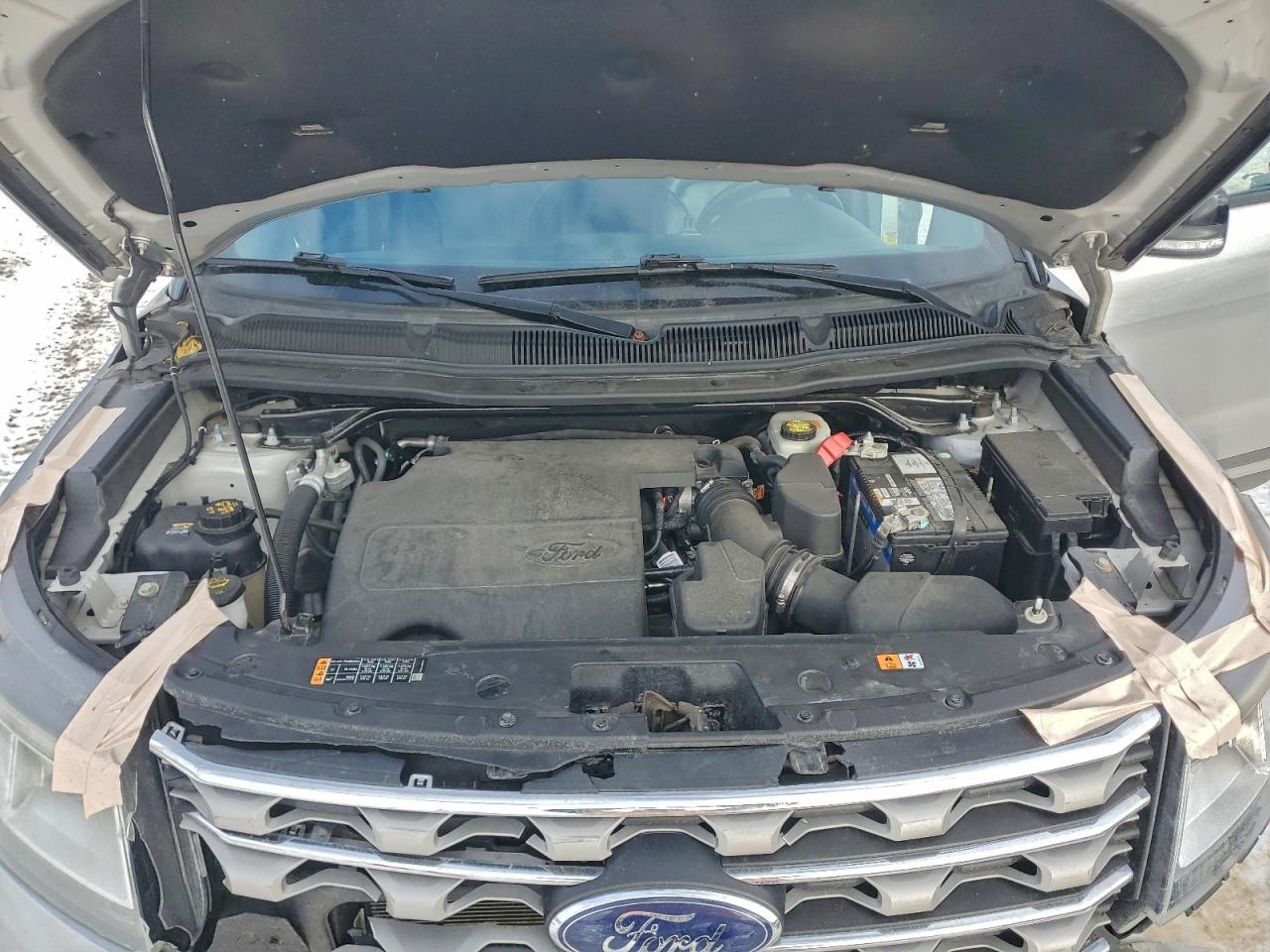 2017 FORD EXPLORER XLT photo 12