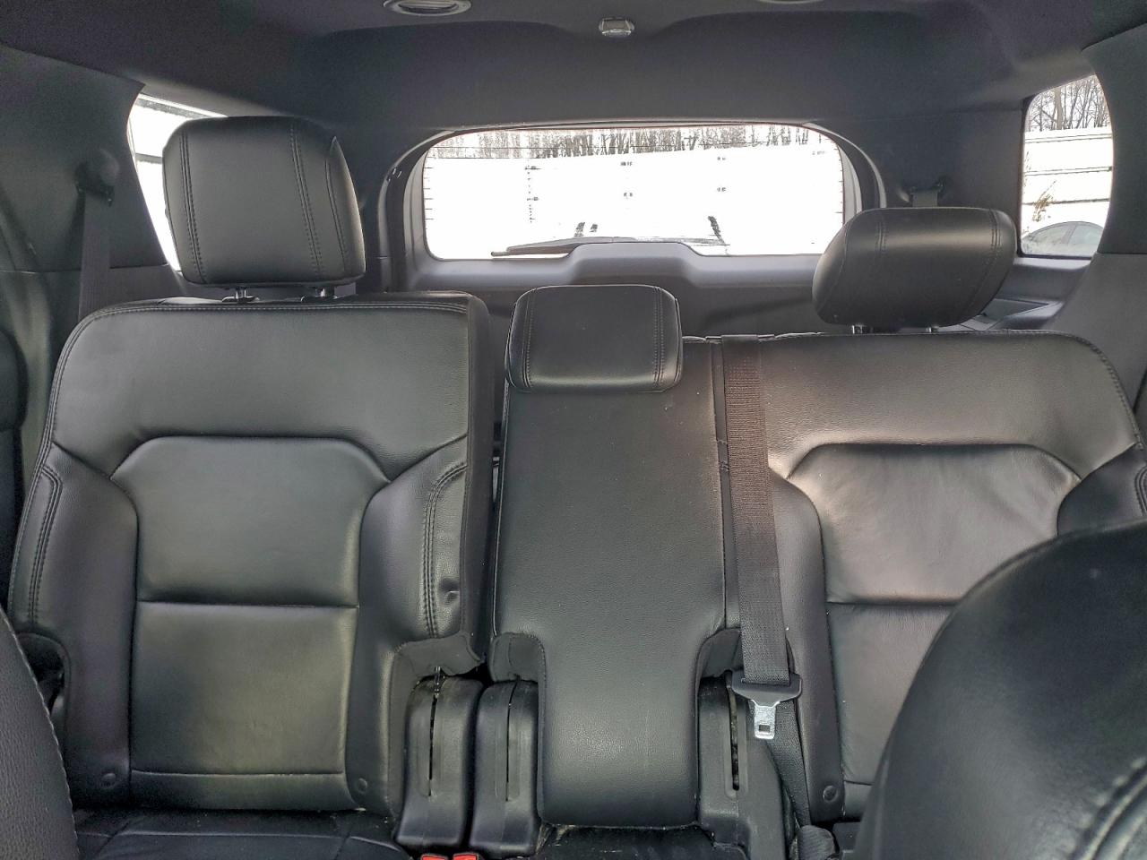 2017 FORD EXPLORER XLT photo 10