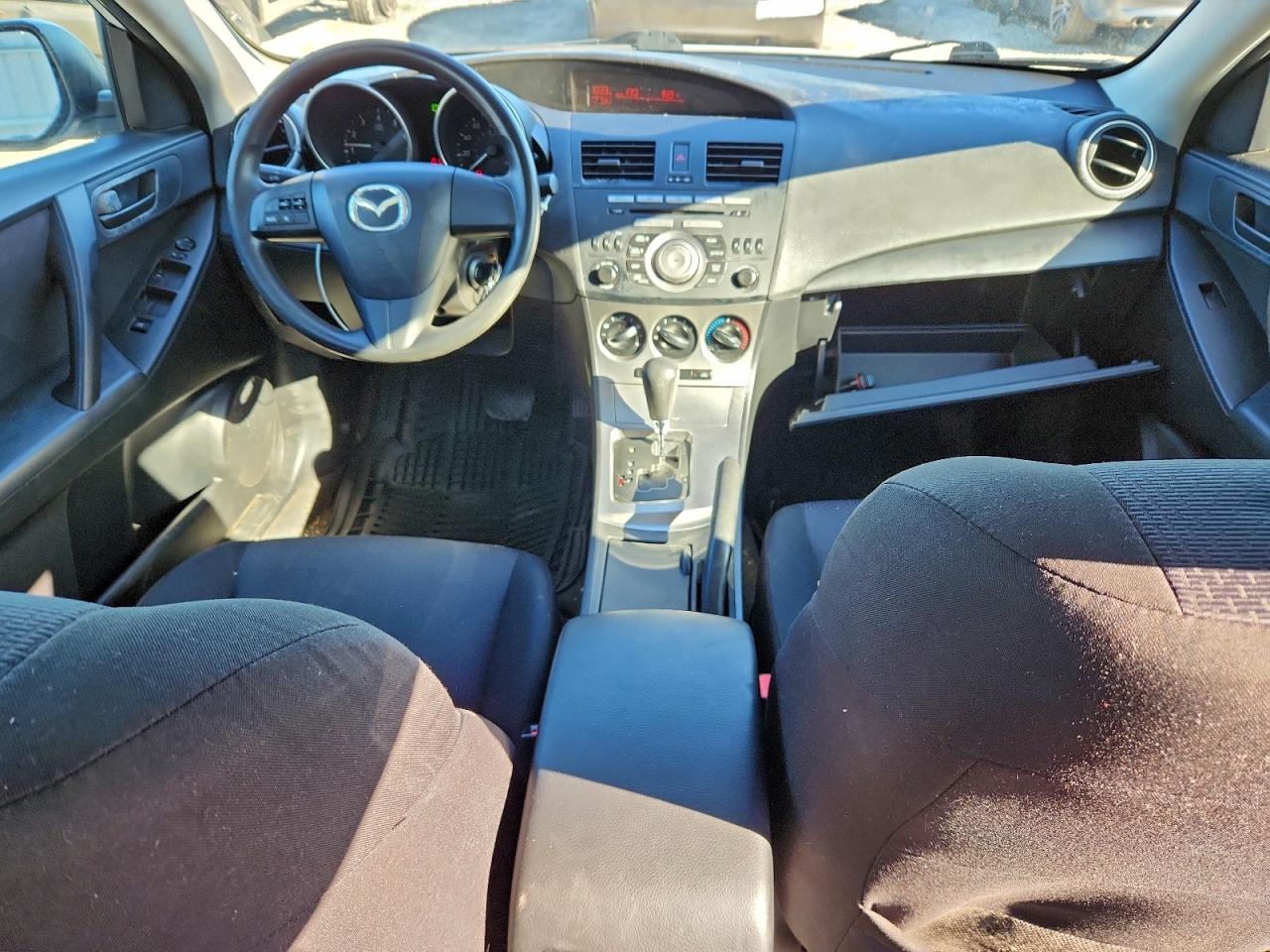 2010 MAZDA 3 I photo 15