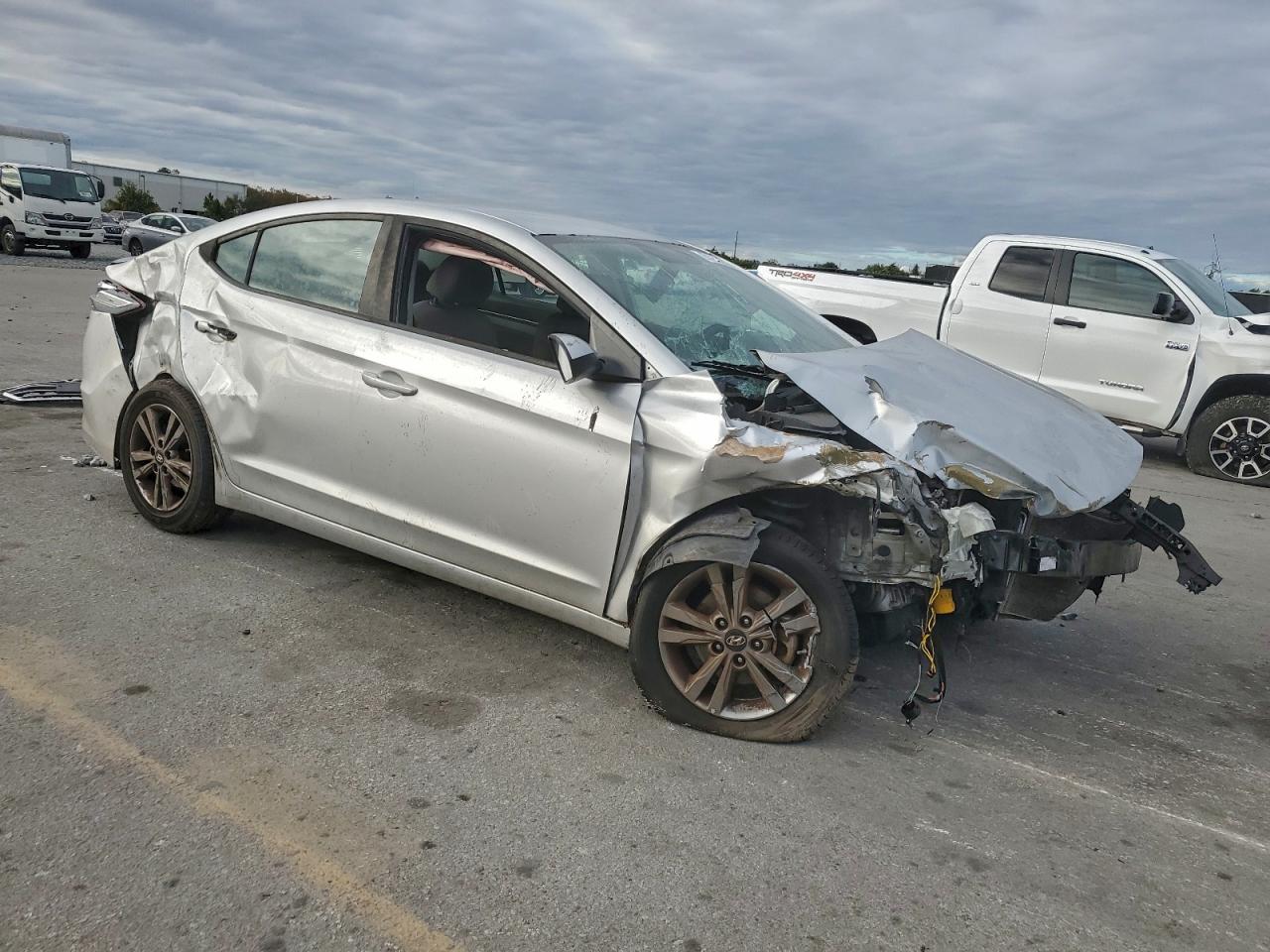 2018 HYUNDAI ELANTRA SEL photo 7