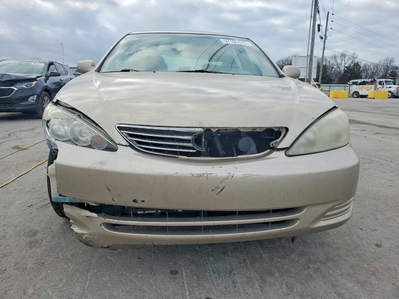 2005 TOYOTA CAMRY LE photo 9