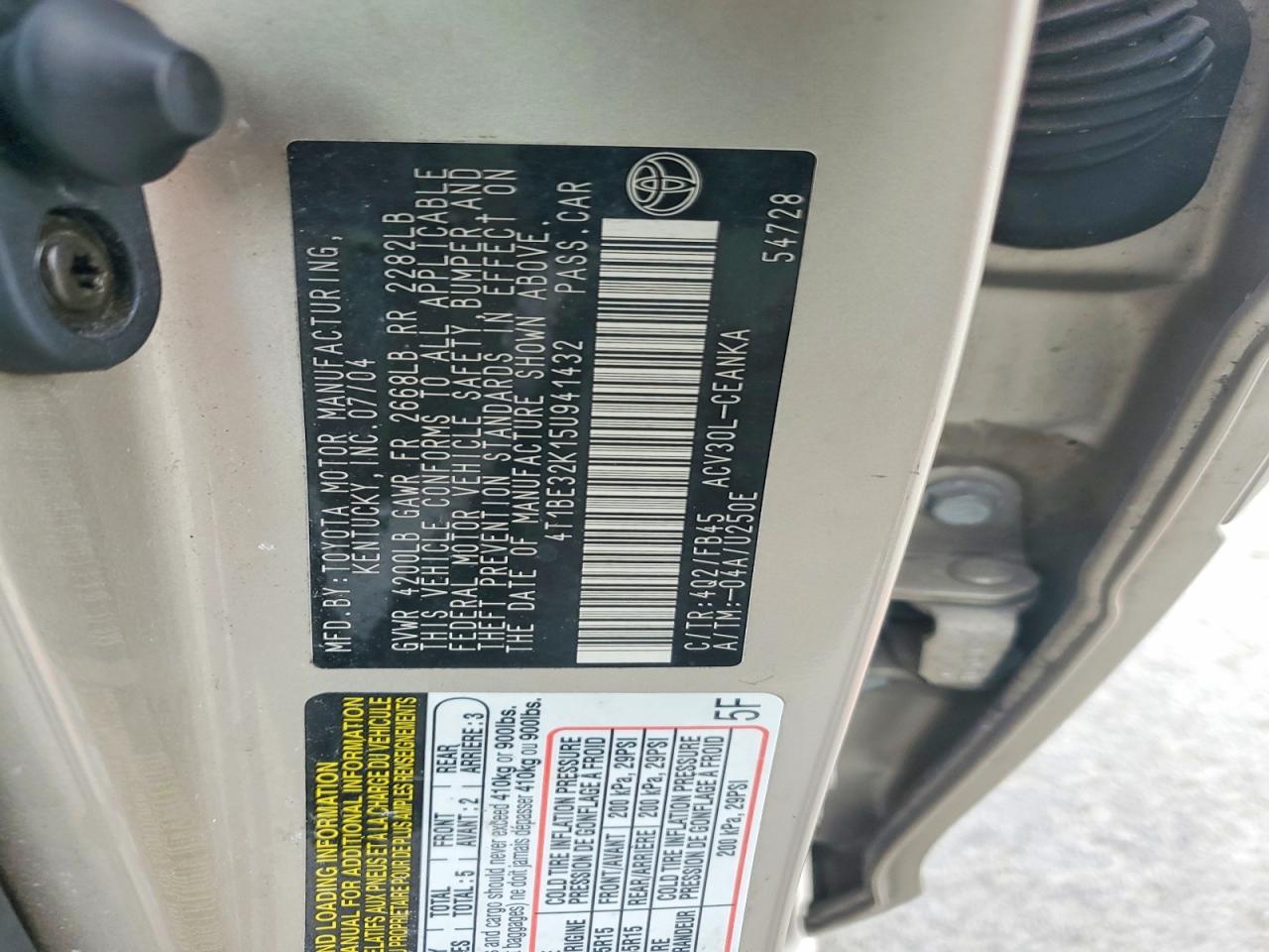 2005 TOYOTA CAMRY LE photo 23