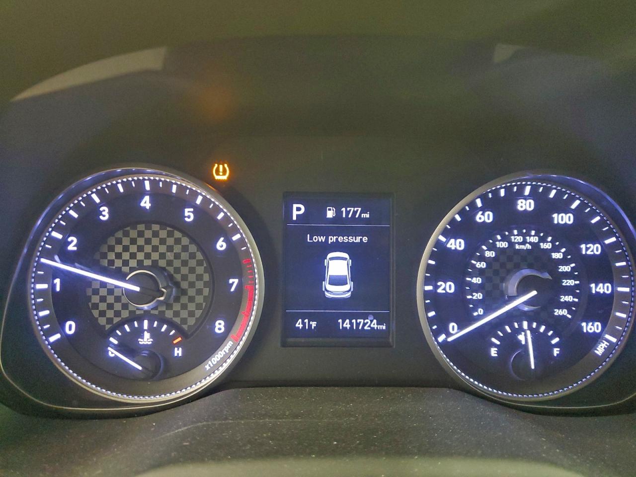2020 HYUNDAI ELANTRA SEL photo 17
