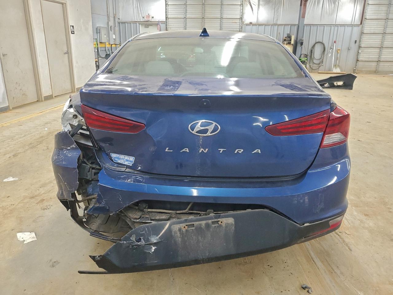 2020 HYUNDAI ELANTRA SEL photo 11
