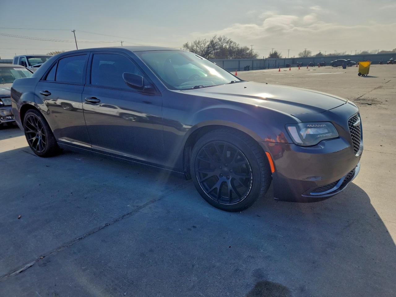 2018 CHRYSLER 300 TOURING photo 7