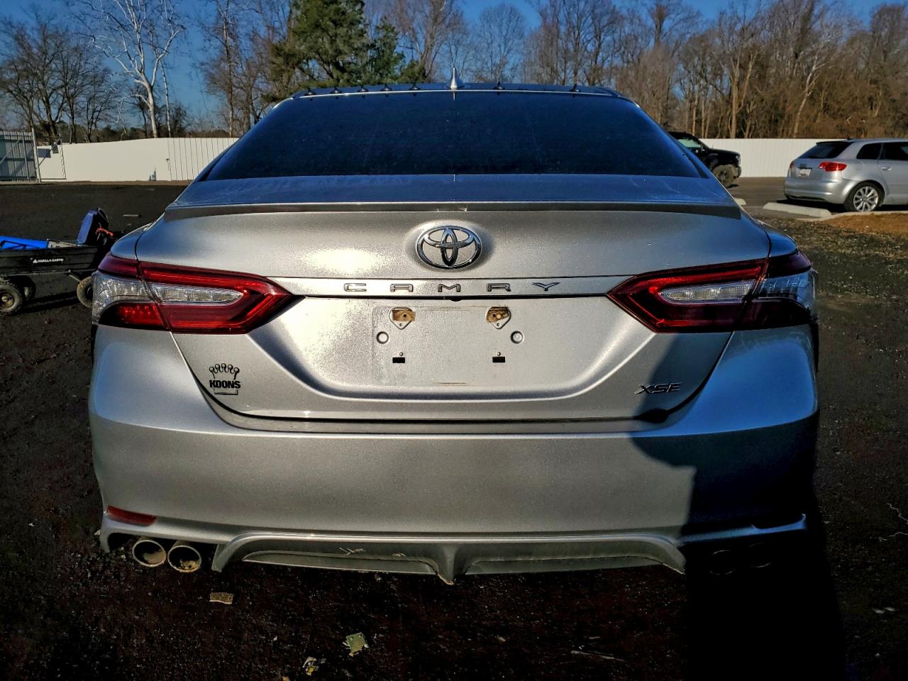 2019 TOYOTA CAMRY XSE photo 6