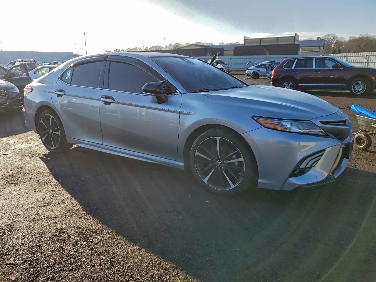 2019 TOYOTA CAMRY XSE photo 4