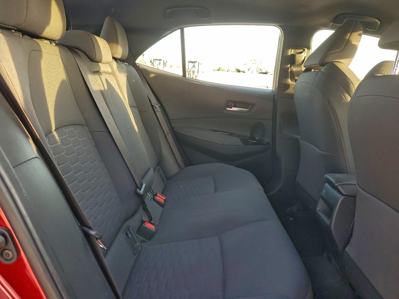 2022 TOYOTA COROLLA SE photo 28