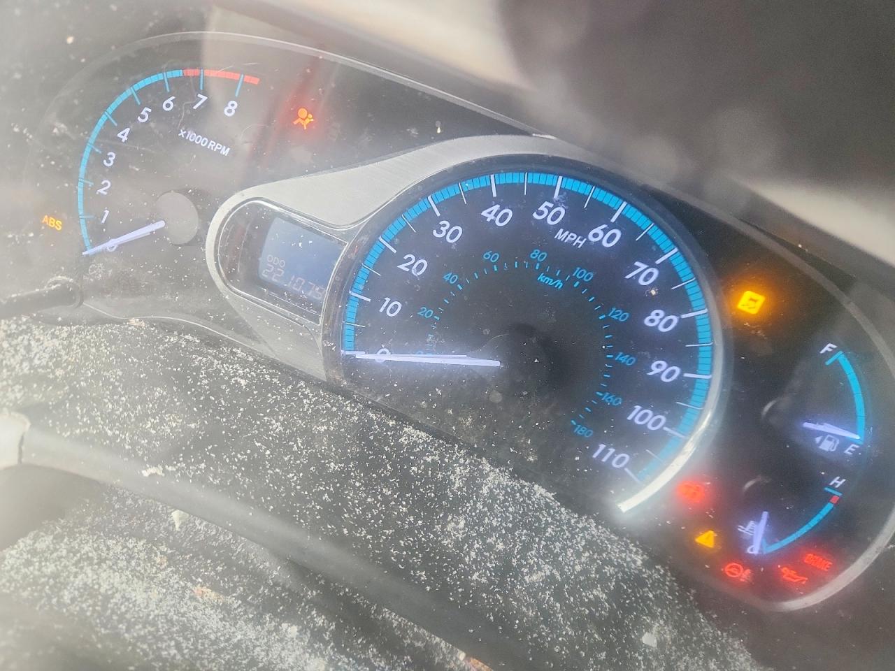 2014 TOYOTA SIENNA XLE photo 17