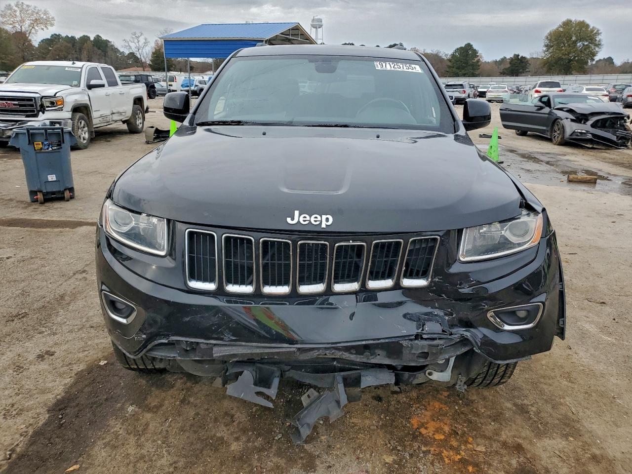 2016 JEEP GRAND CHEROKEE LAREDO photo 9