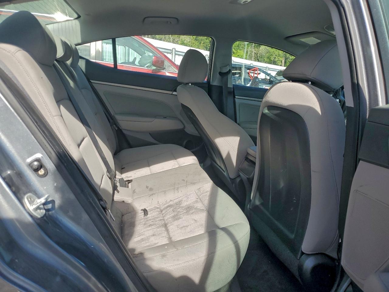 2018 HYUNDAI ELANTRA SEL photo 19