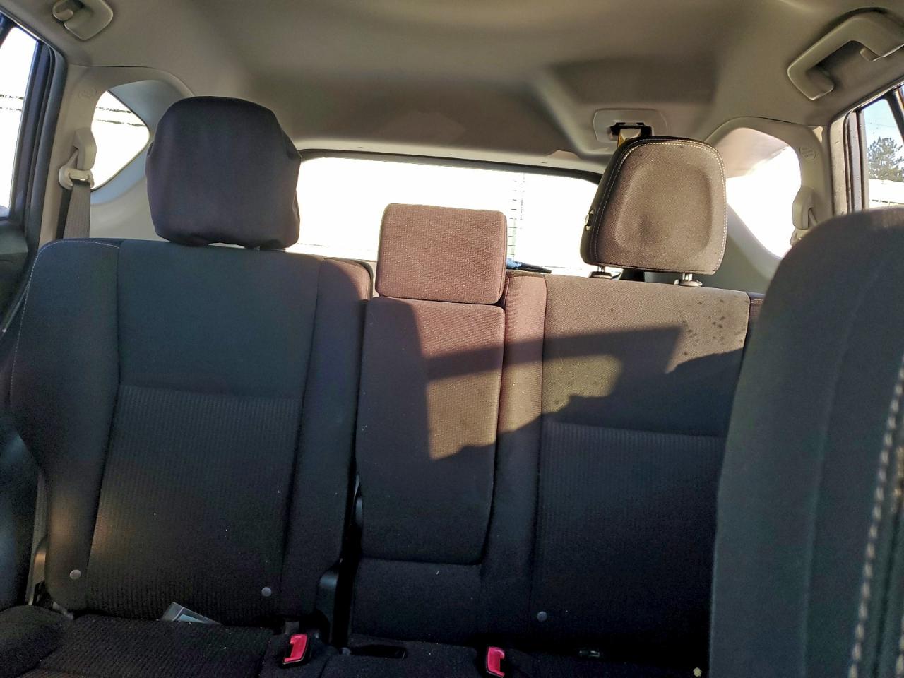 2013 TOYOTA RAV4 XLE photo 19