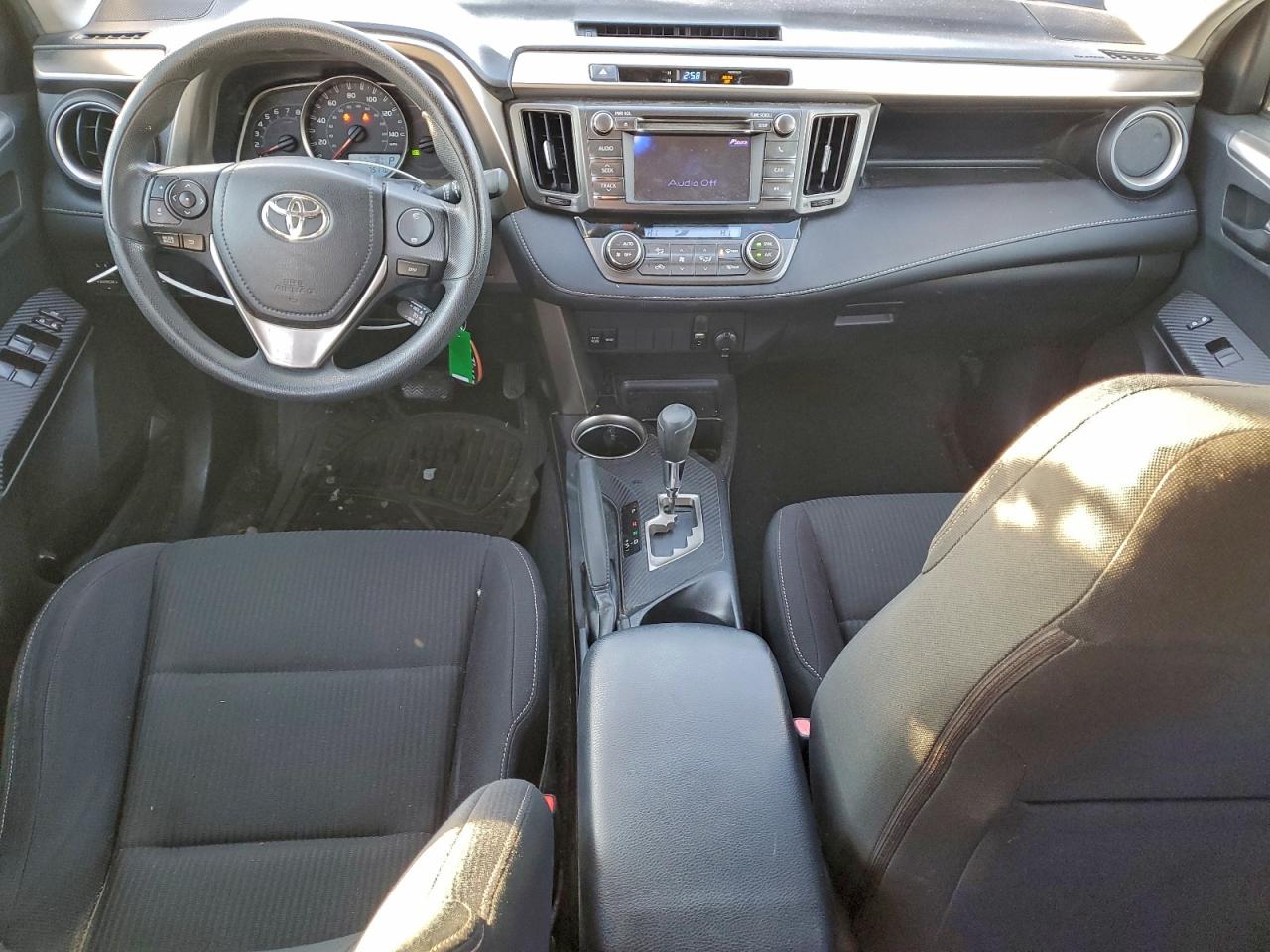 2013 TOYOTA RAV4 XLE photo 15