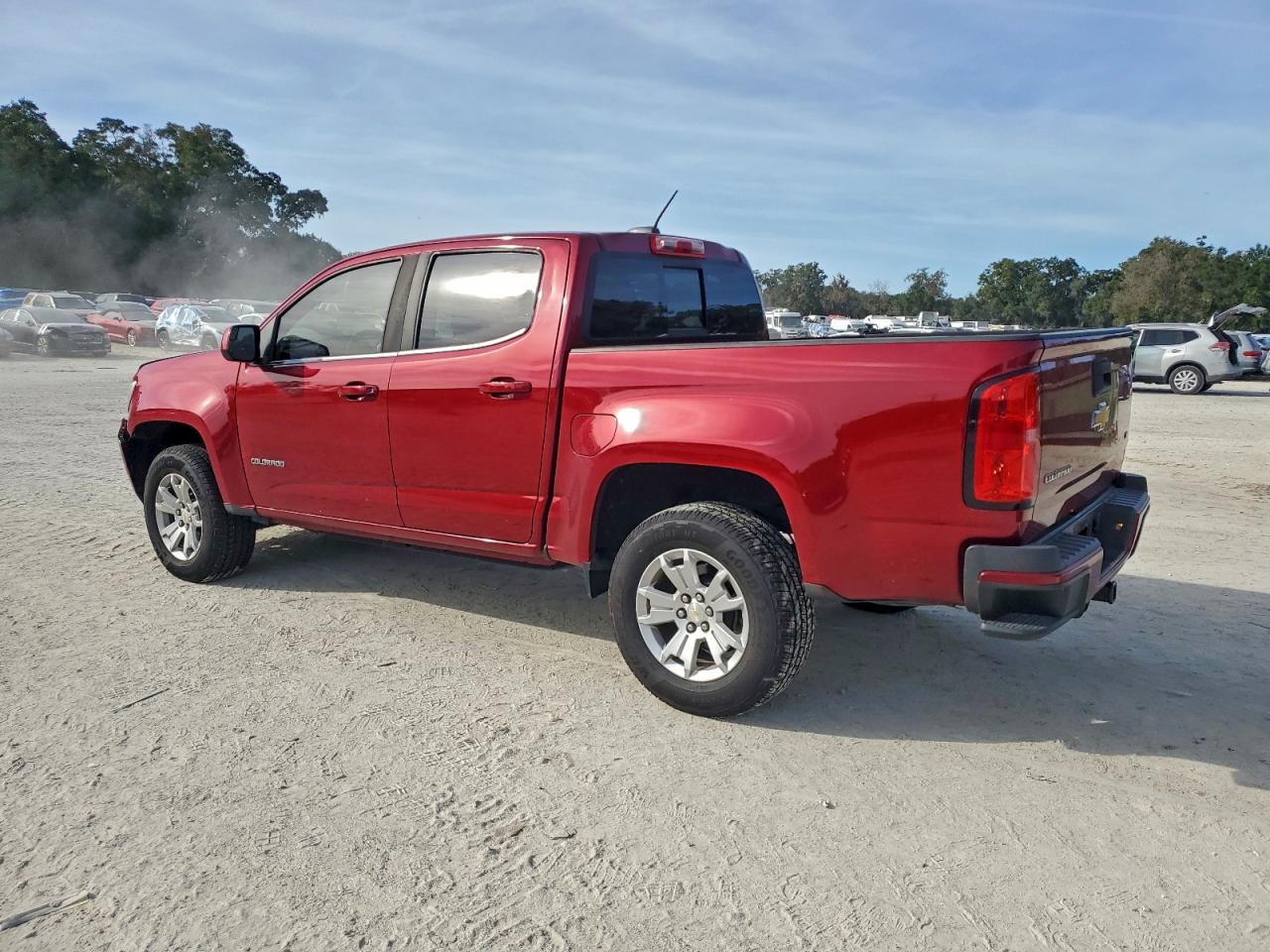 2018 CHEVROLET COLORADO LT photo 2