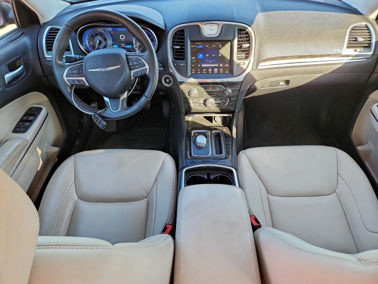 2016 CHRYSLER 300 LIMITED photo 22