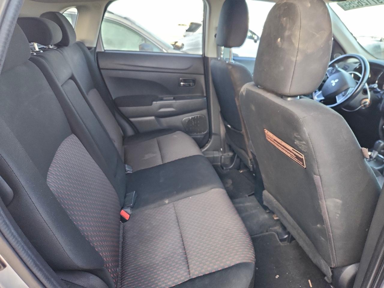 2017 MITSUBISHI OUTLANDER SPORT ES photo 11