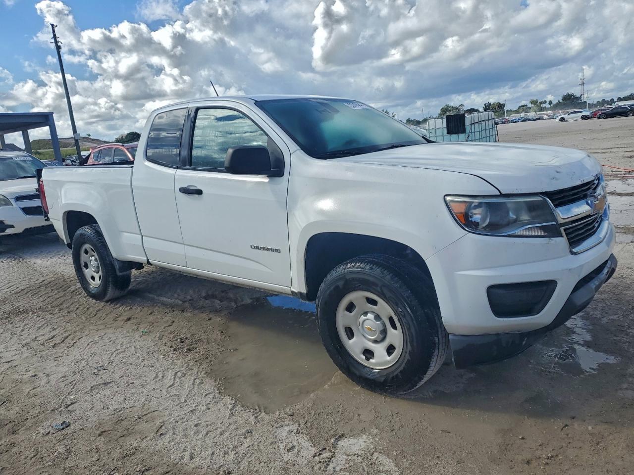2019 CHEVROLET COLORADO photo 7