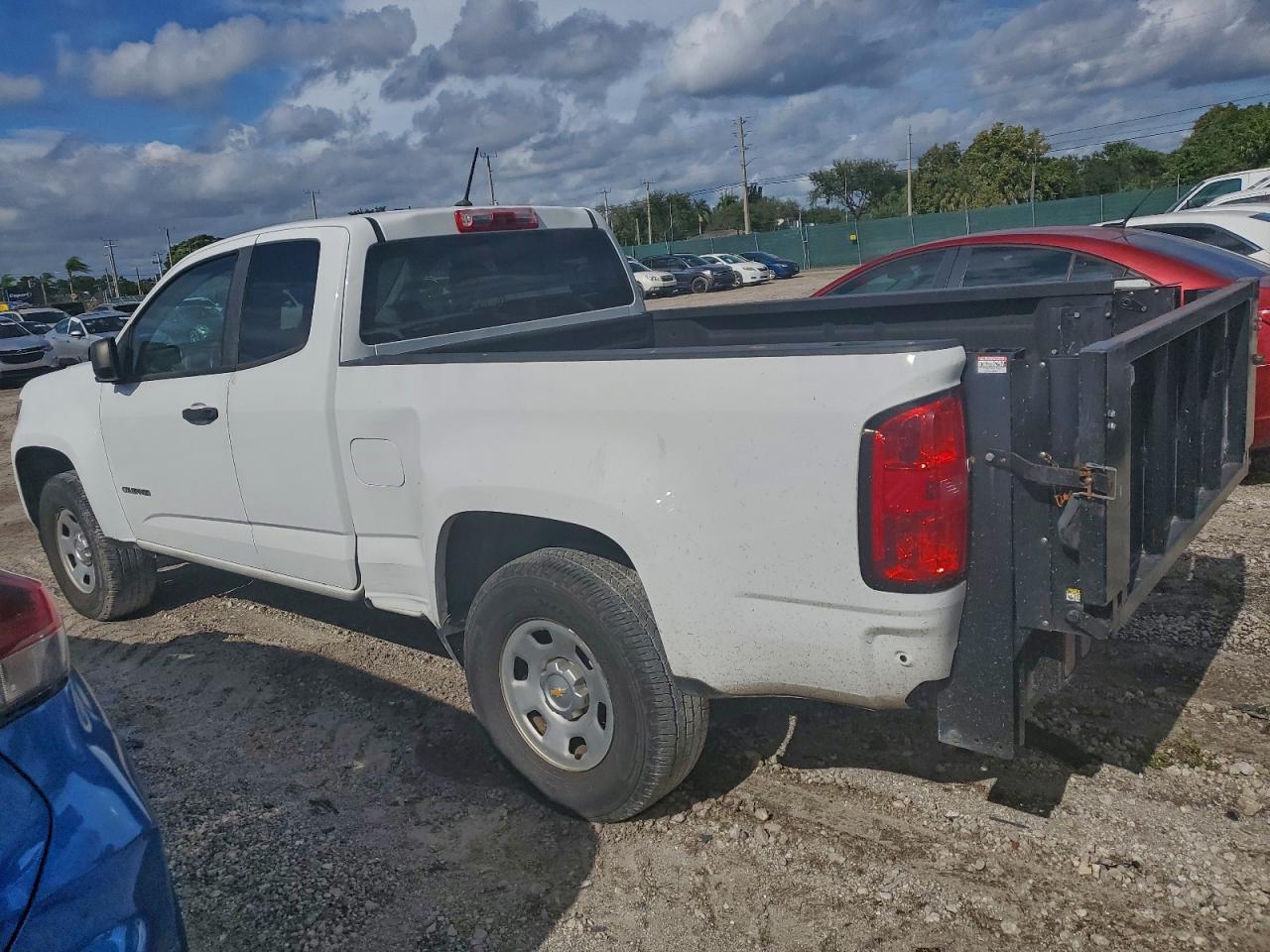 2019 CHEVROLET COLORADO photo 3