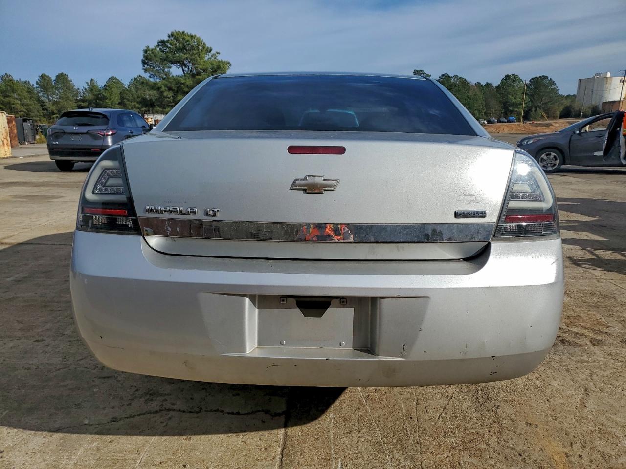 2010 CHEVROLET IMPALA LT photo 6
