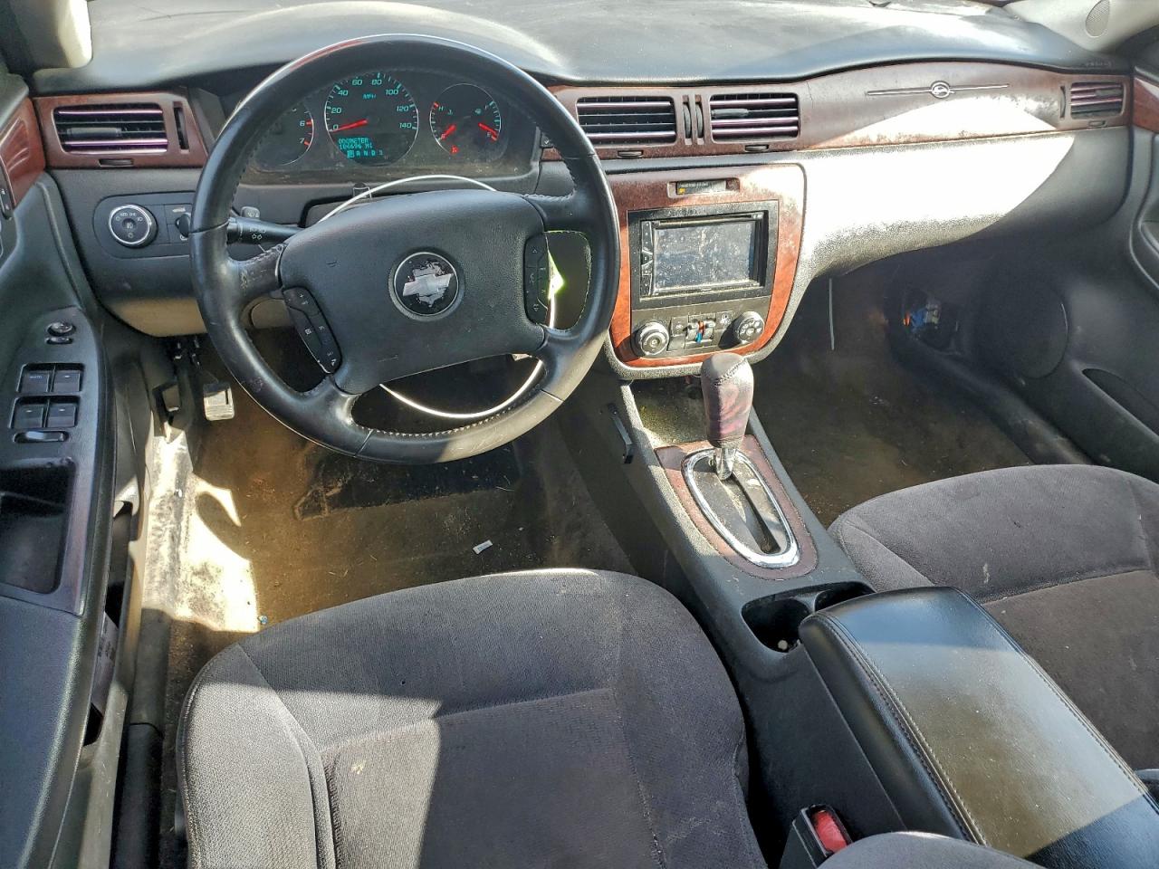 2010 CHEVROLET IMPALA LT photo 8