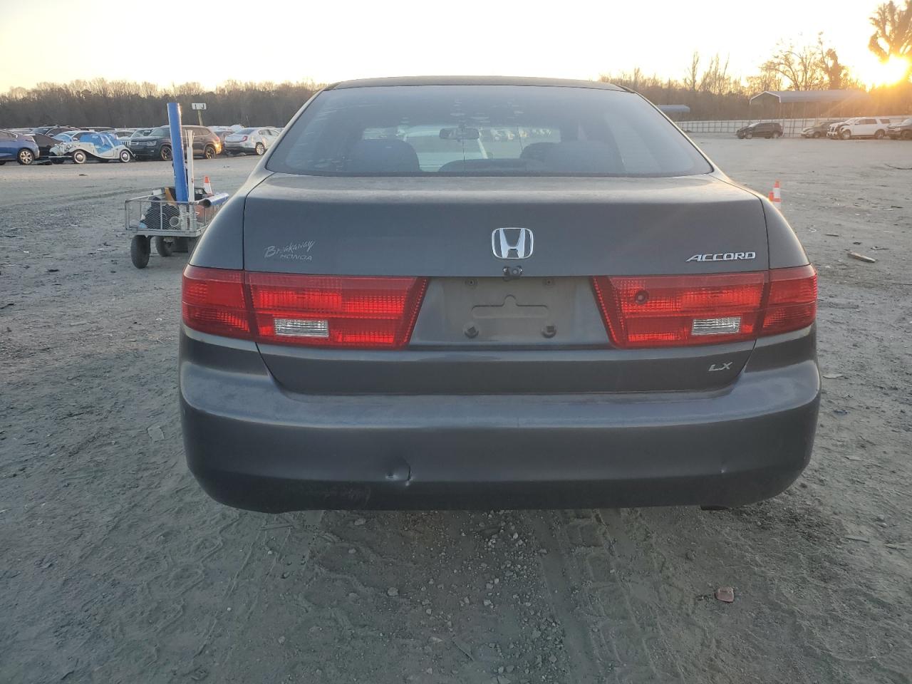 2005 HONDA ACCORD LX photo 6