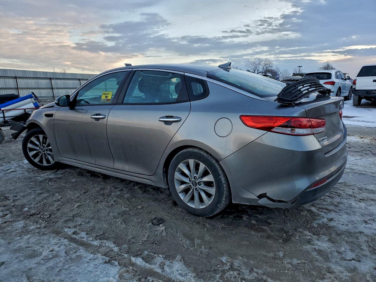 2018 KIA OPTIMA LX photo 3