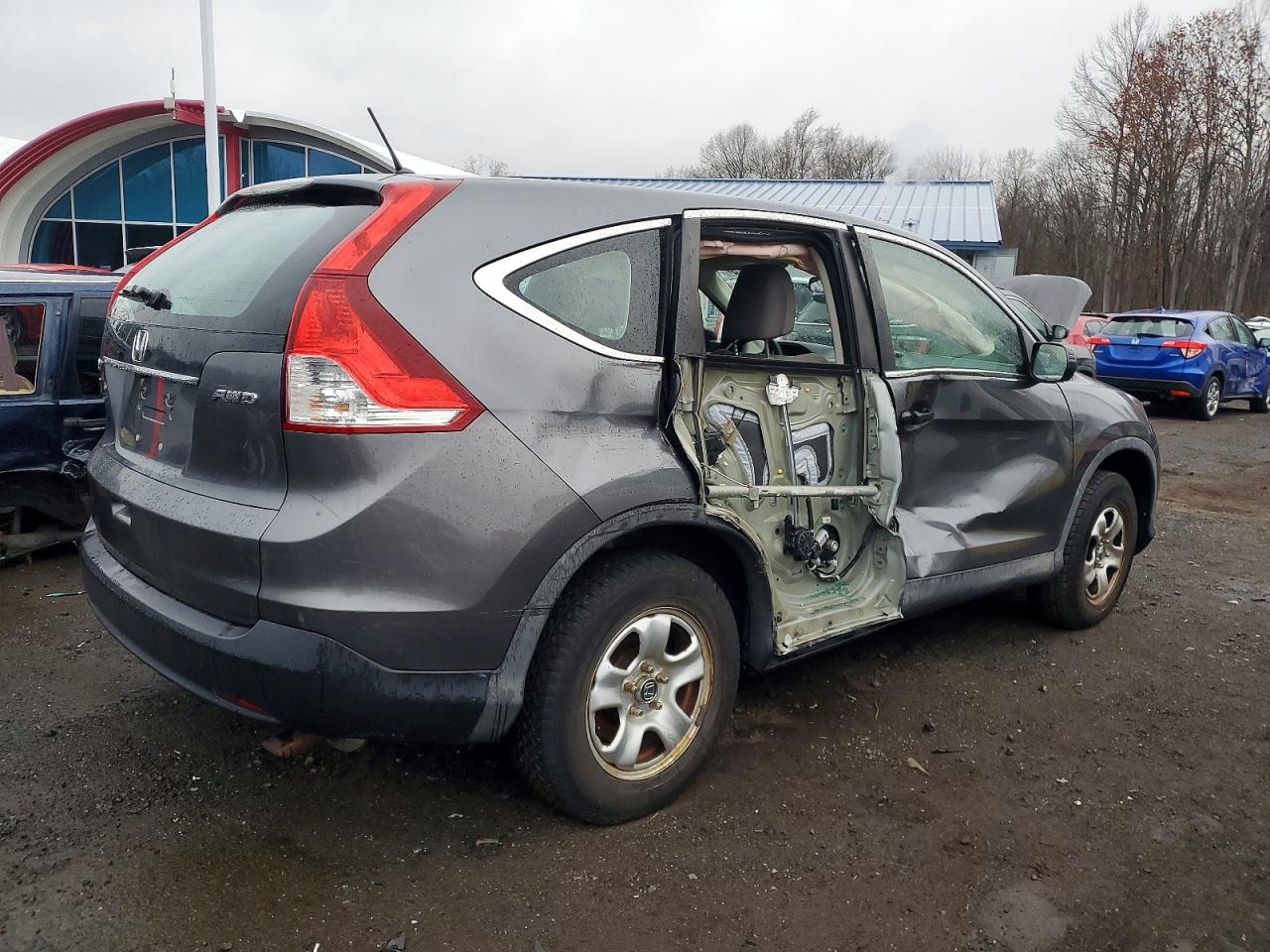 2012 HONDA CR-V LX photo 5