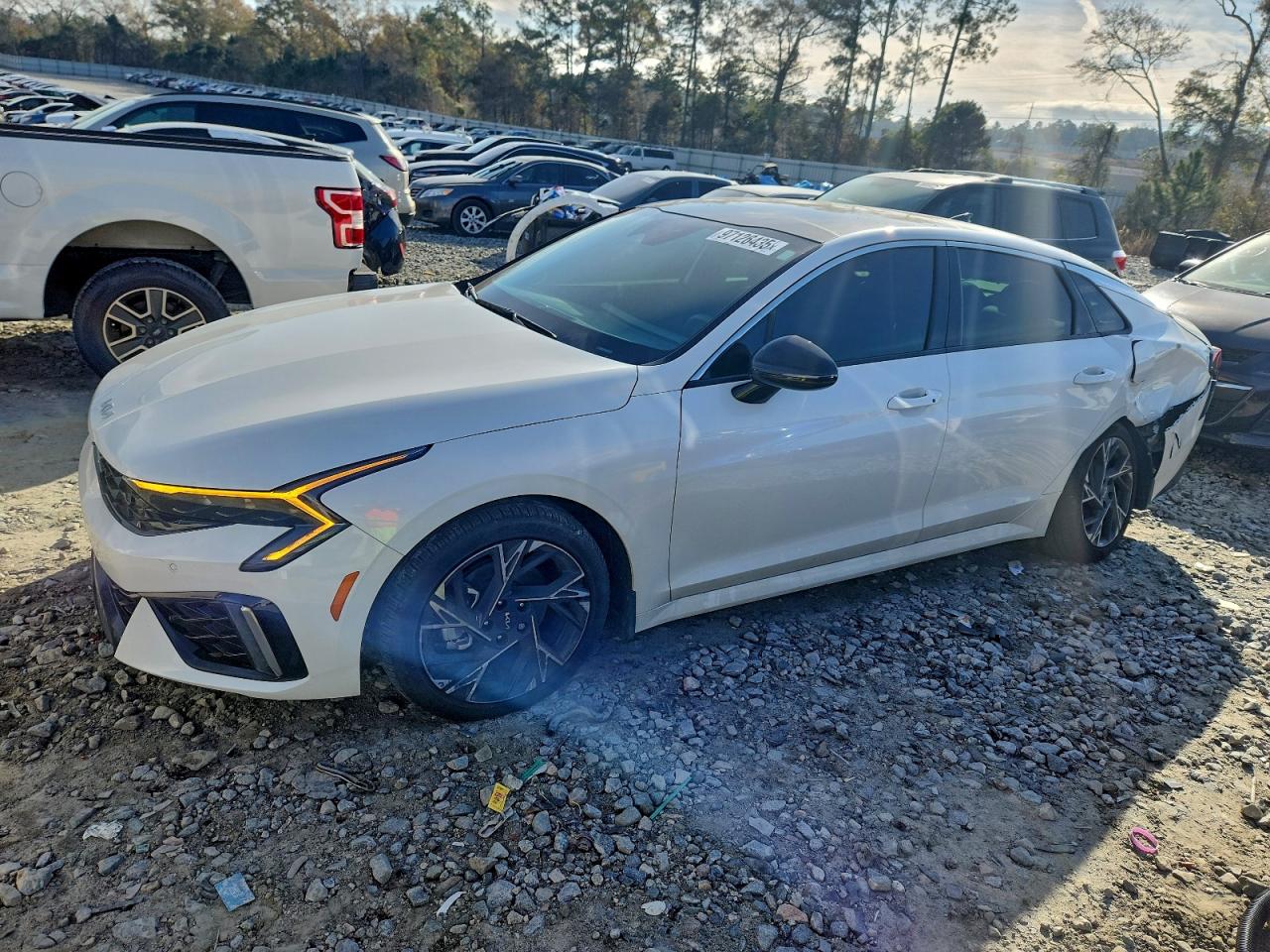 2025 KIA K5
