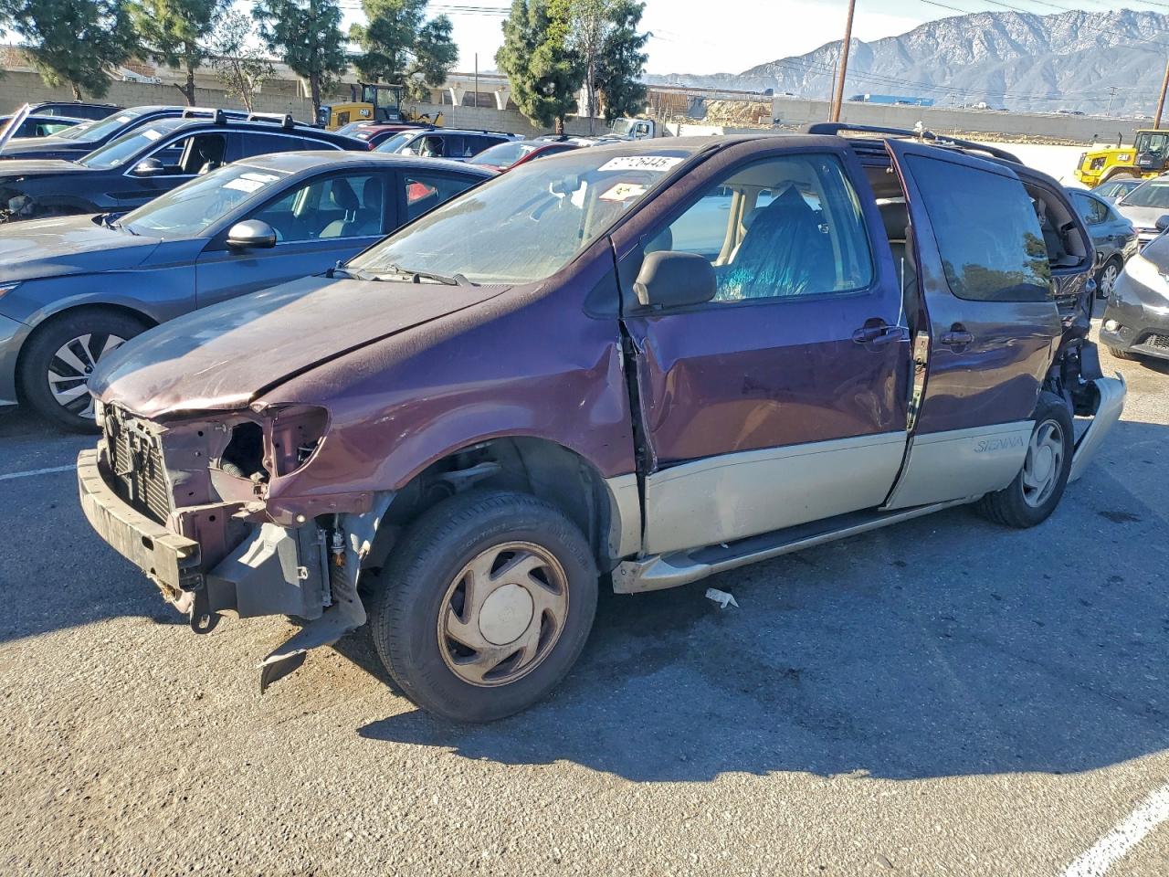 1998 TOYOTA SIENNA