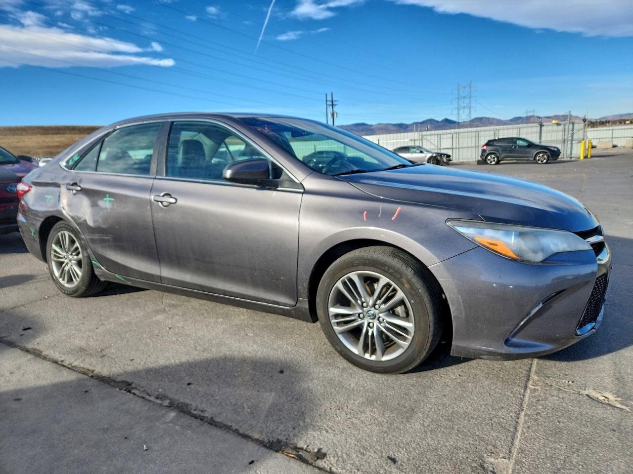 2017 TOYOTA CAMRY LE photo 10