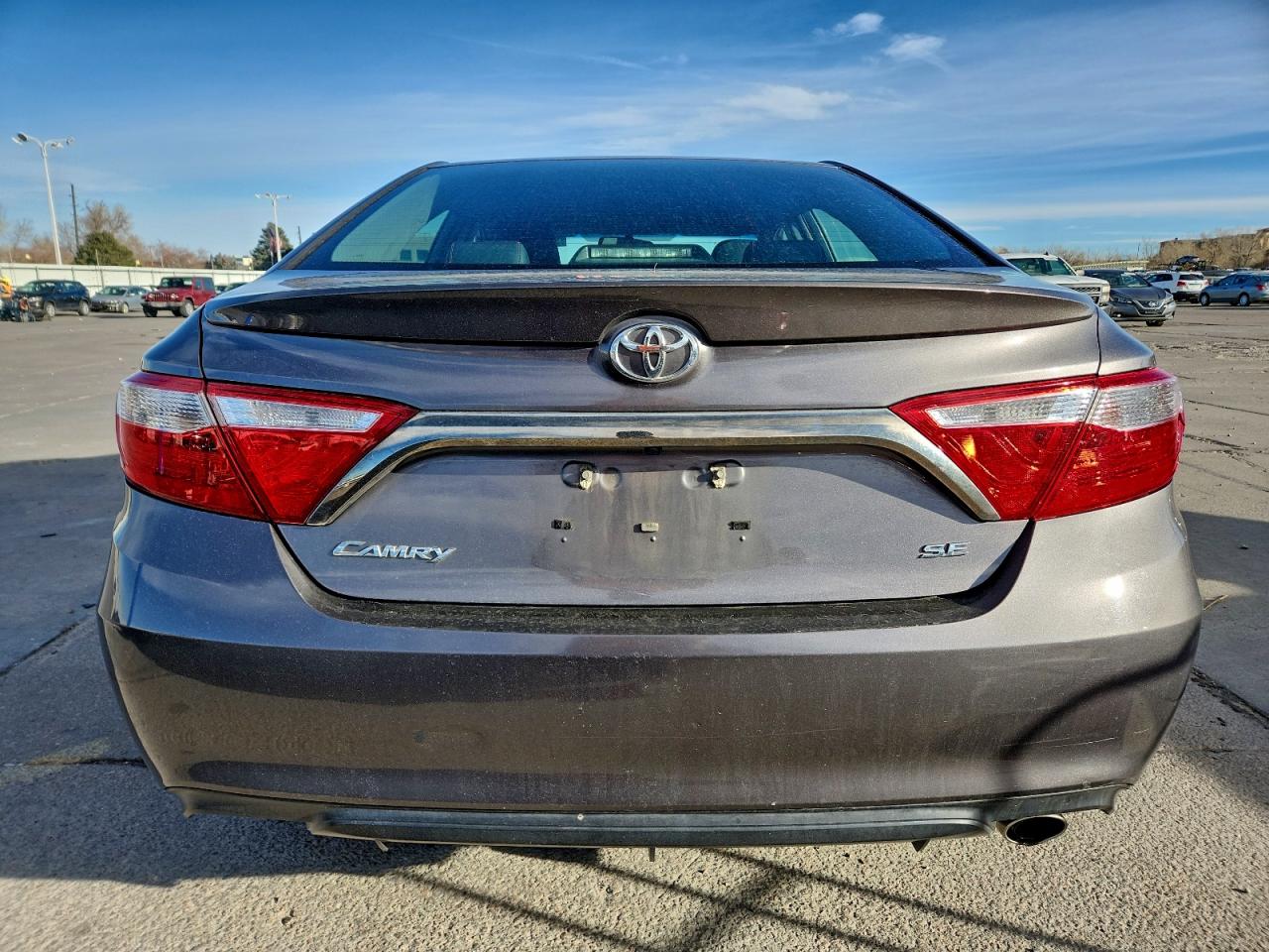 2017 TOYOTA CAMRY LE photo 16