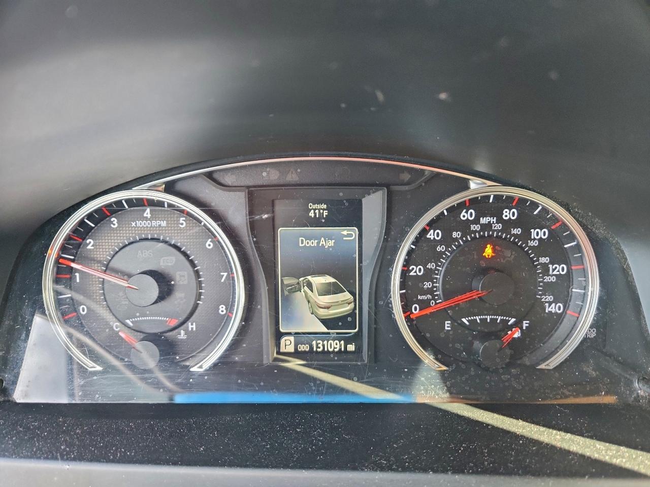 2017 TOYOTA CAMRY LE photo 25