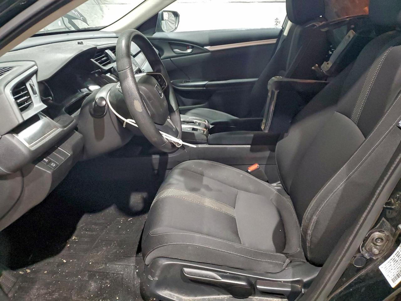 2016 HONDA CIVIC LX photo 7