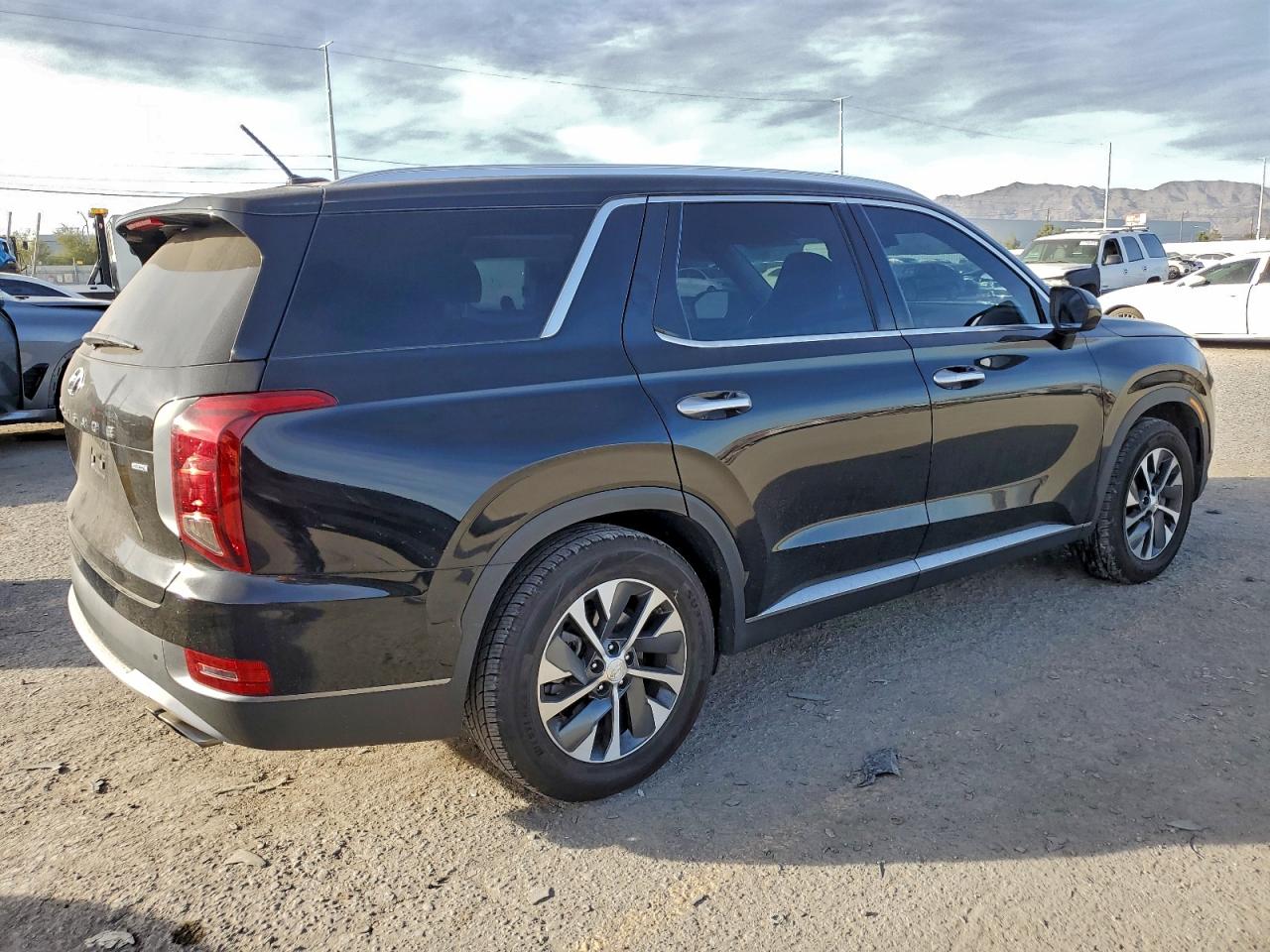 2022 HYUNDAI PALISADE SEL photo 3