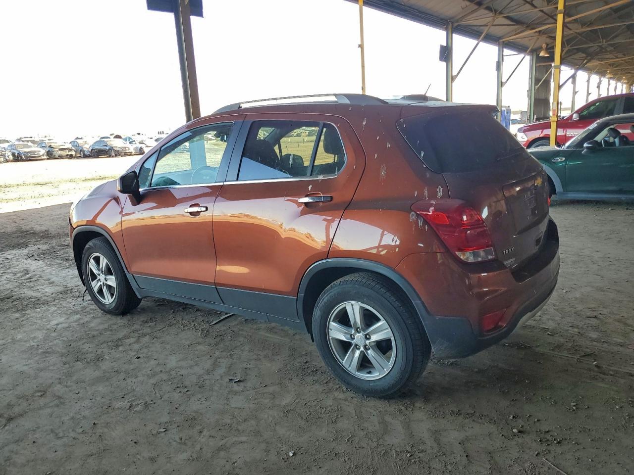 2019 CHEVROLET TRAX 1LT photo 3