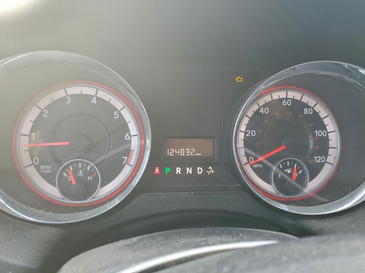 2015 DODGE GRAND CARAVAN SE photo 17